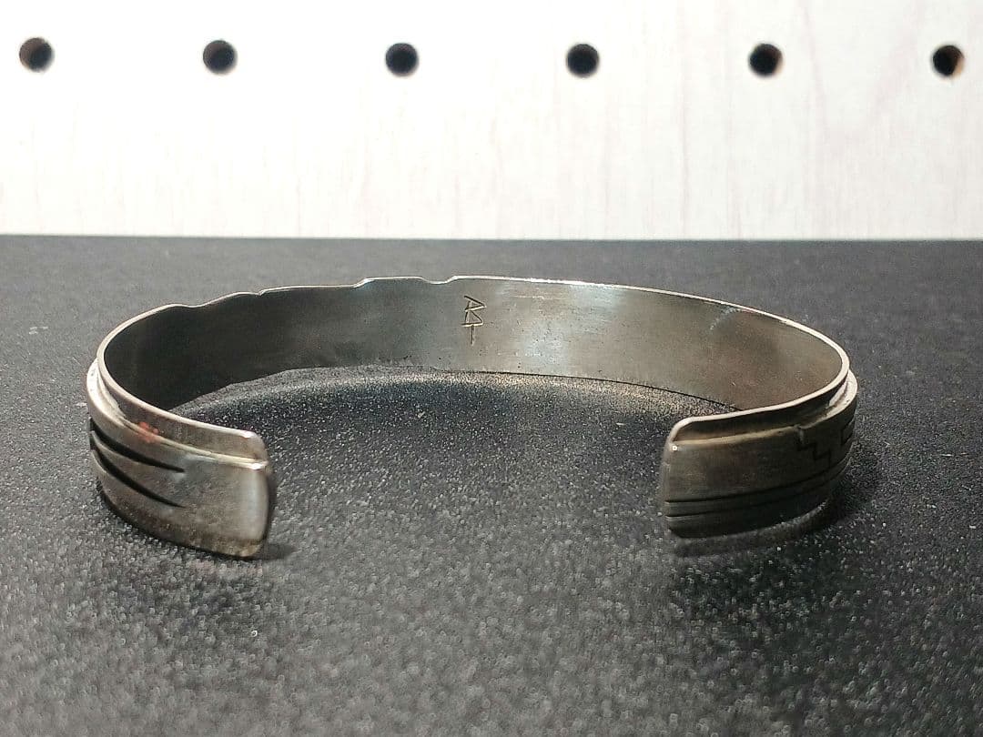 ホピ族 バングル ベラタワホングバ Berra Tawahongva