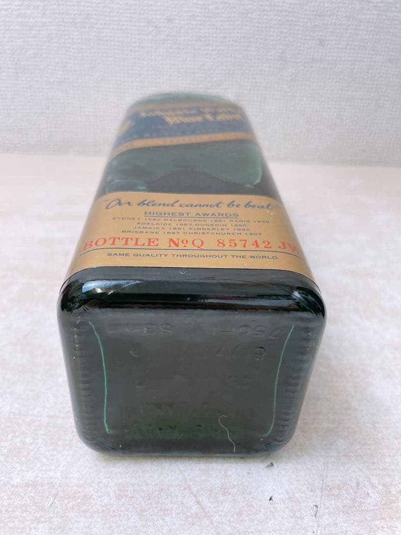 た*ん様 未開栓 JOHNNIEWALKER ジョニーウォーカー ブルーラベルウ