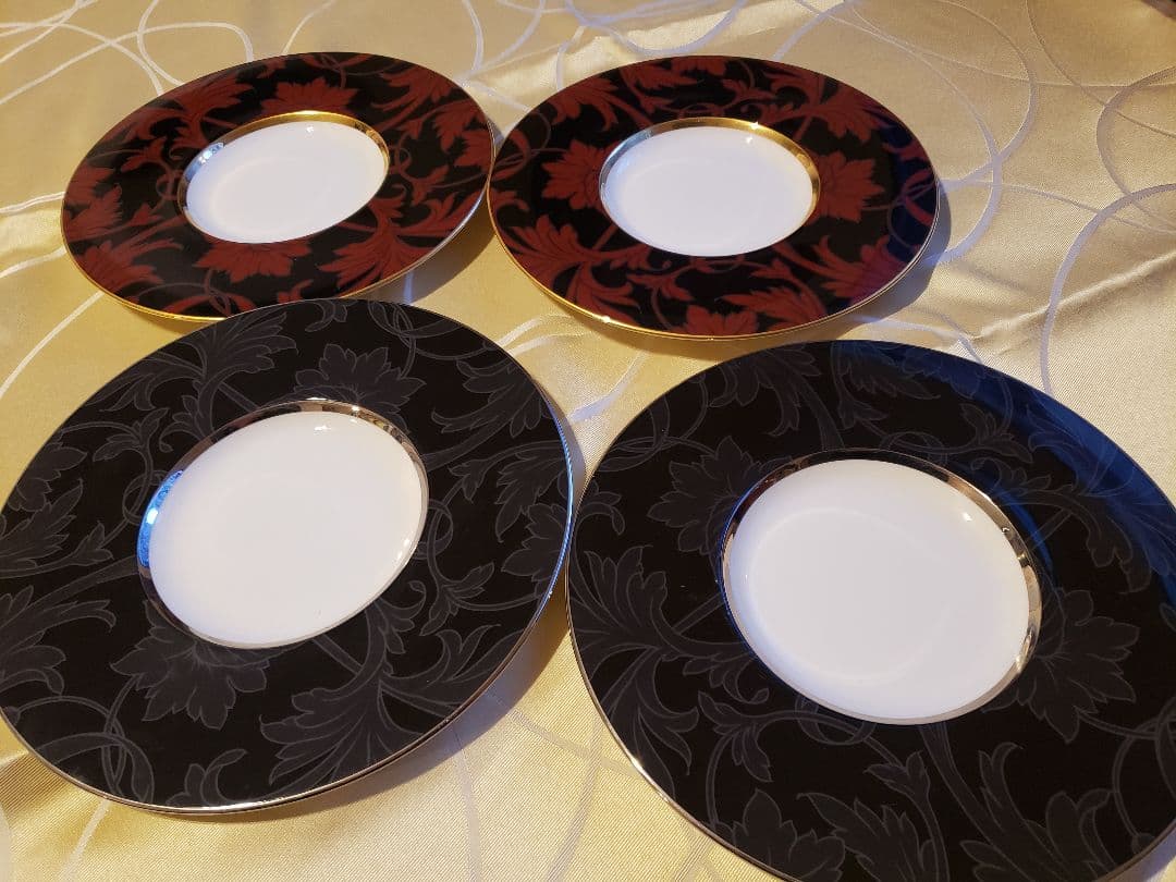 美品　ナルミ　28センチ　4枚です。