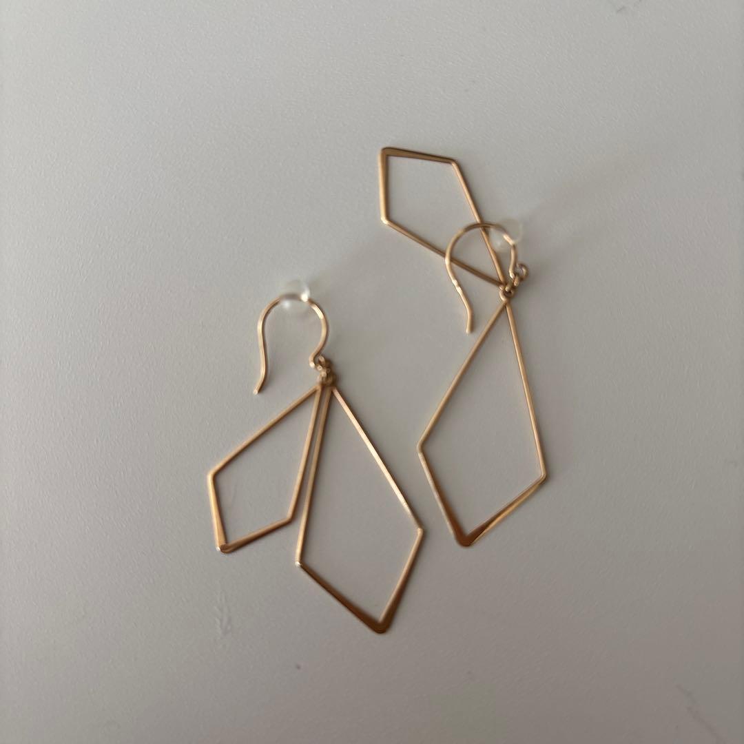 K10ゴールドピアス | Vandome Aoyama