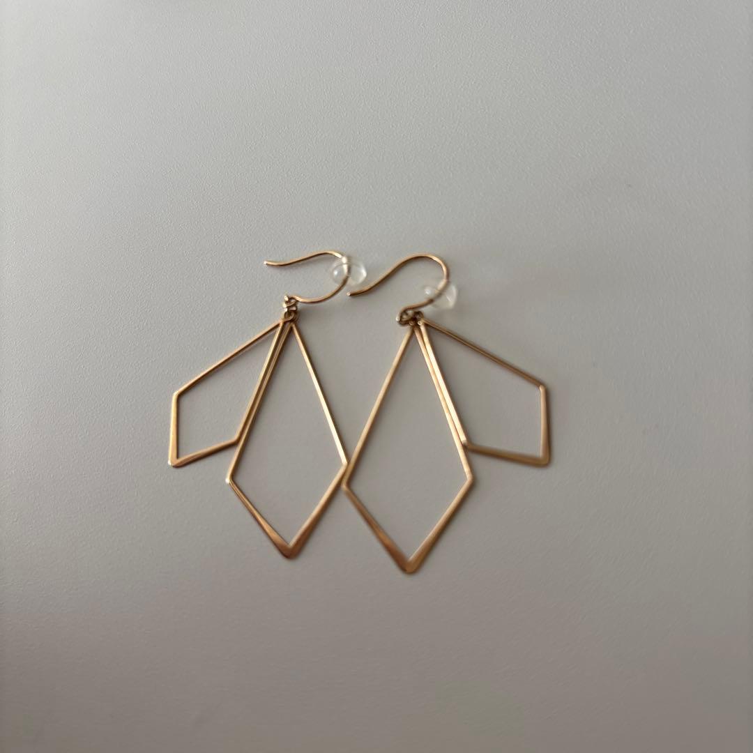 K10ゴールドピアス | Vandome Aoyama