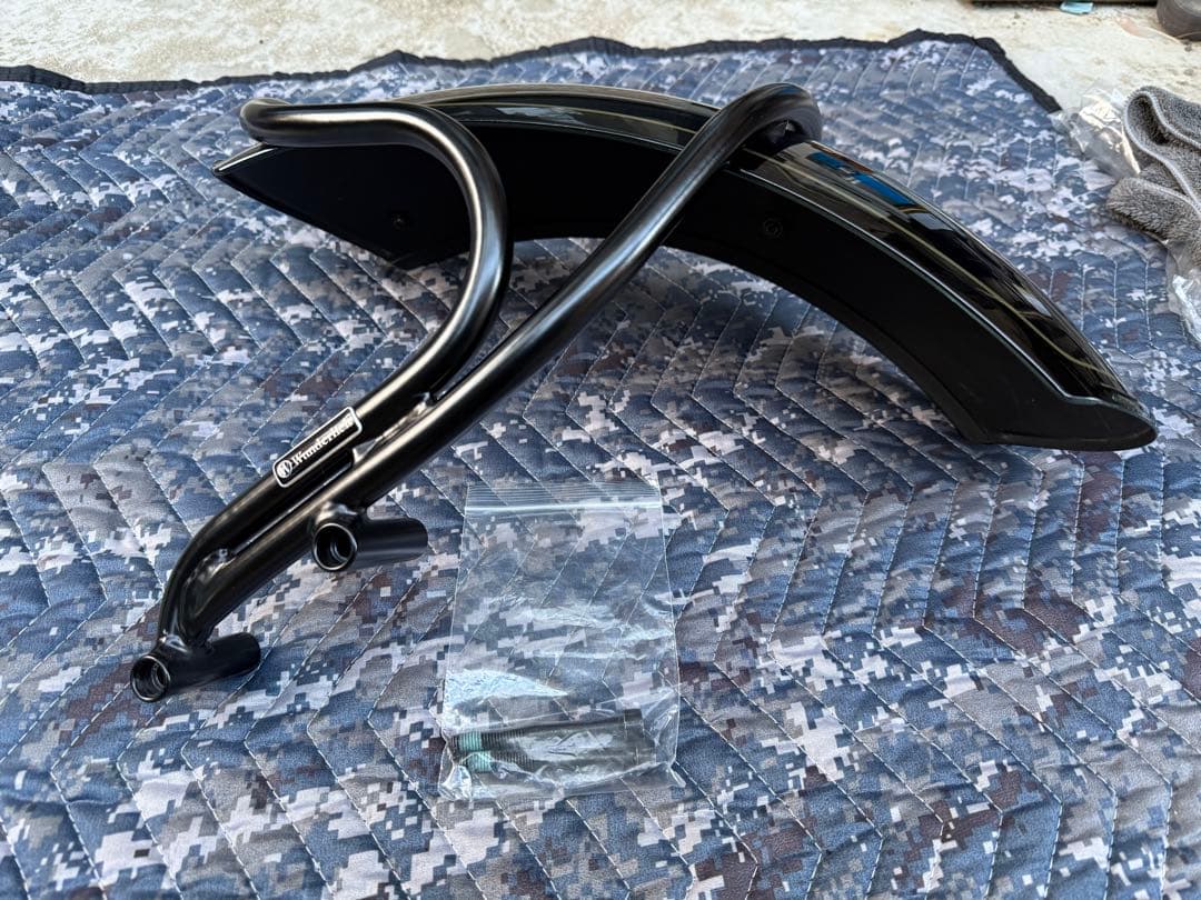 Wunderlich製インナーリアフェンダー　 R nineTシリーズ用