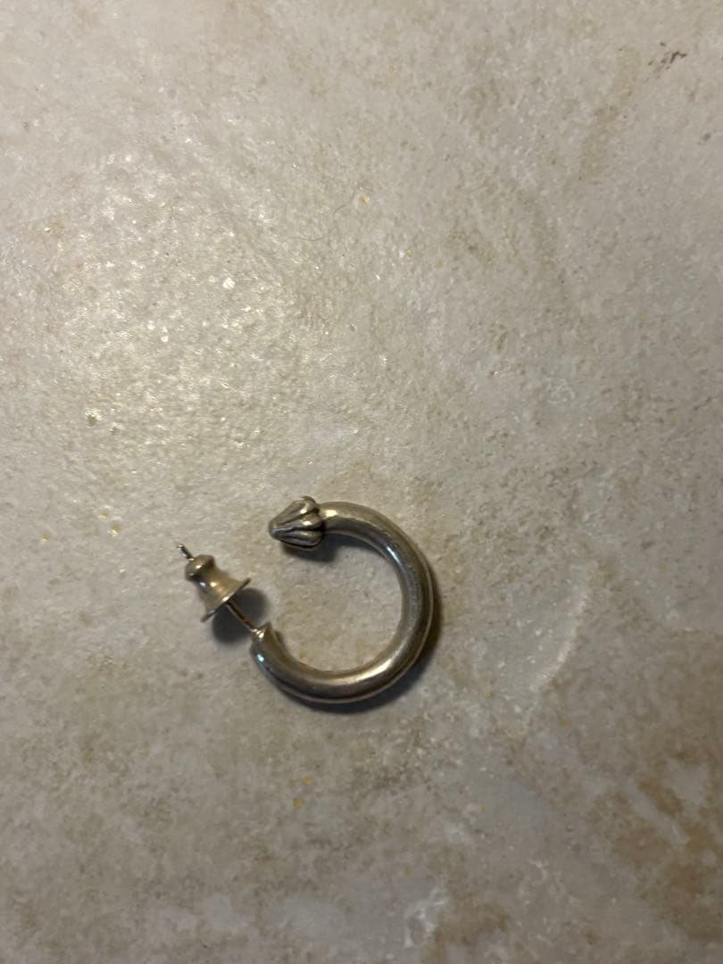 クロムハーツ　プレーンフープピアス(片耳用)