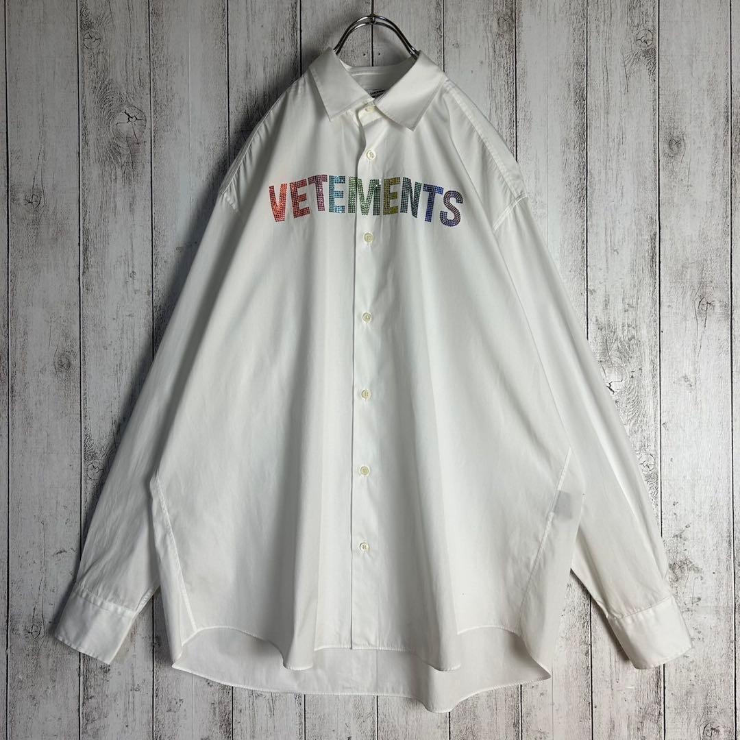6018【超希少デザイン】ヴェトモン‪☆ラインストーンロゴ入り長袖シャツ 虹ロゴ