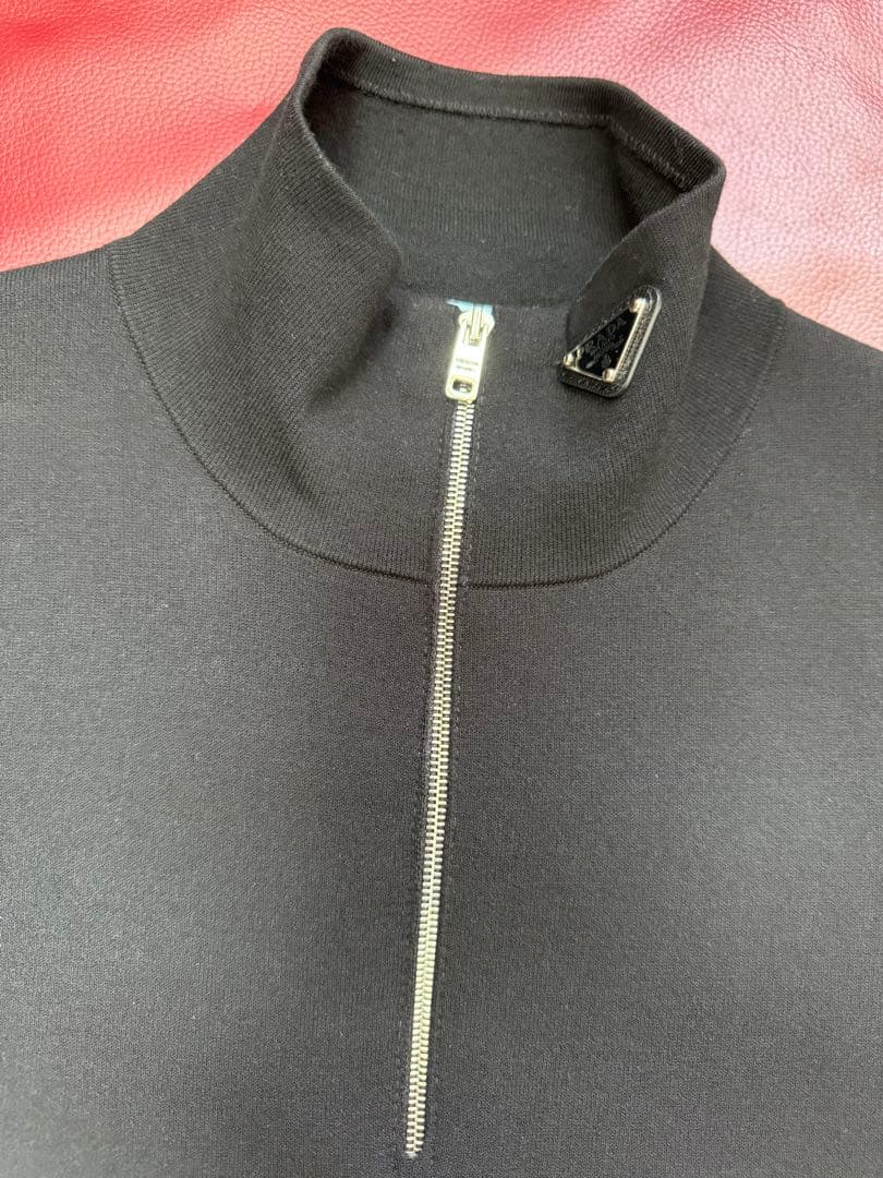 正規品購入PRADAプラダトライアングル三角ロゴプレートロングワンピースドレス