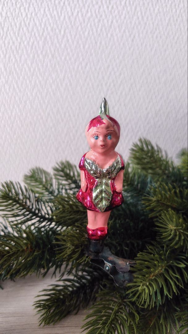 ソビエト　クリスマスオーナメント　苺の女の子　ガラスオーナメント