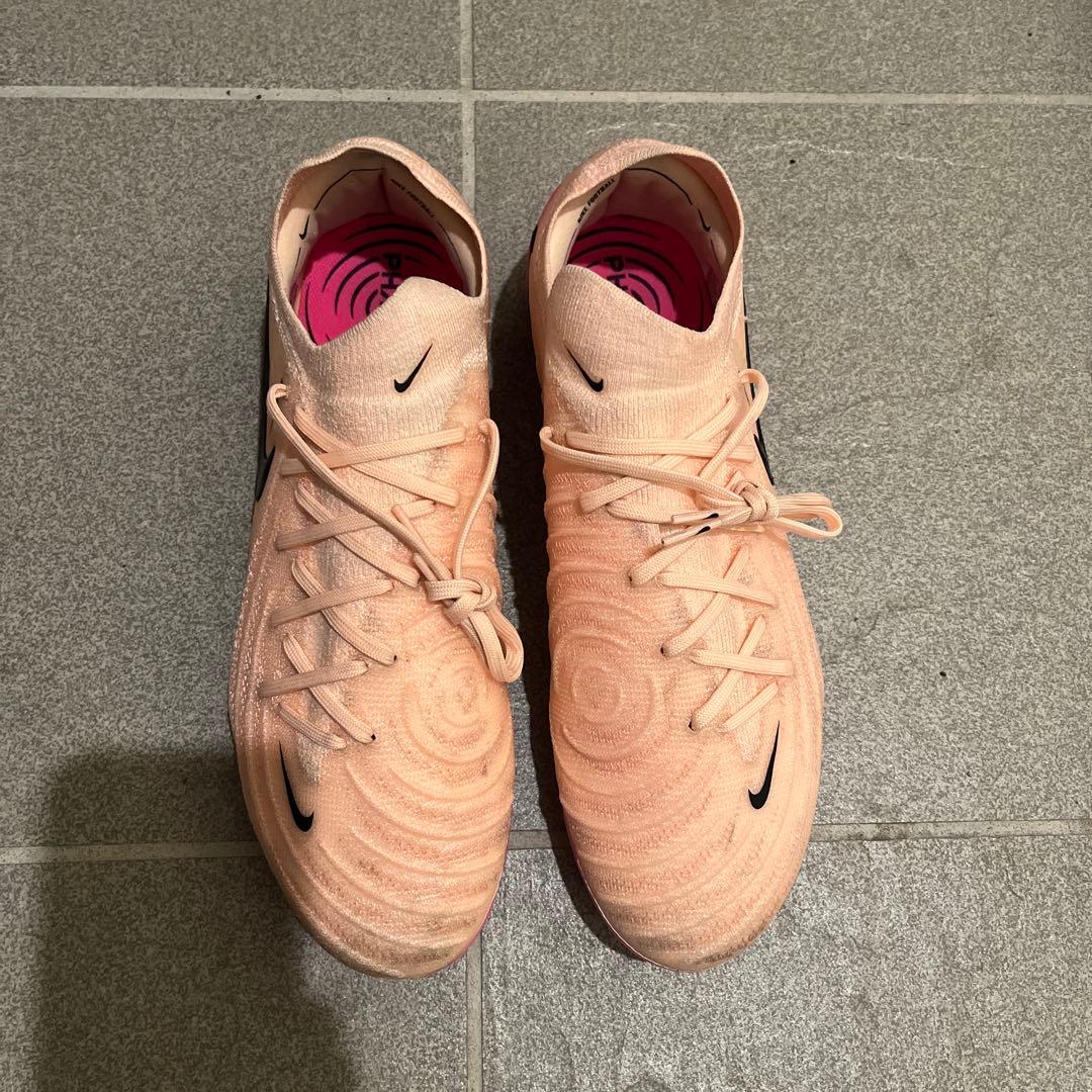 NIKE ファントムGX2 エリートAG