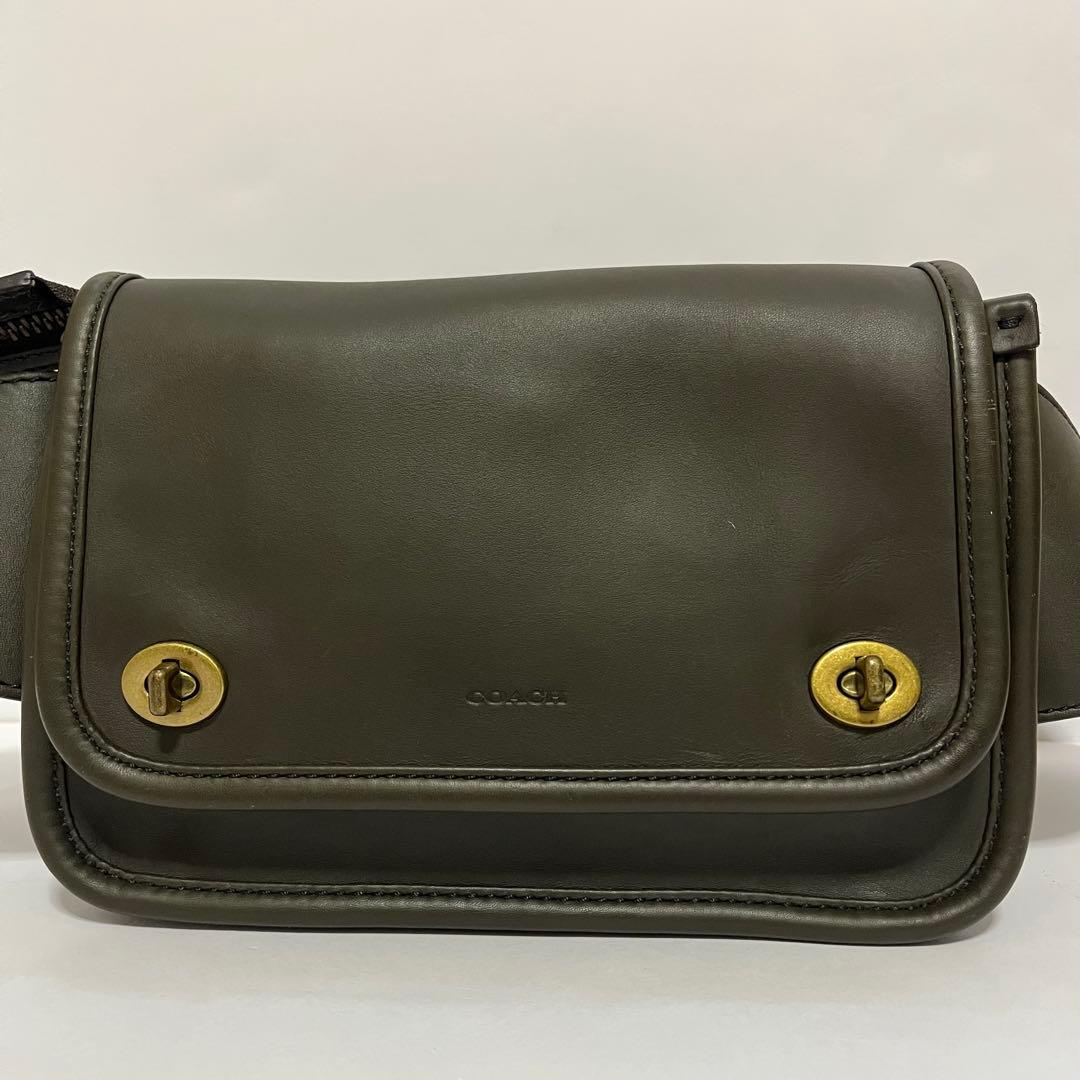 美品✨オールドコーチ　ウエストバッグ　ボディバッグ　レザー　ターンロック　カーキ
