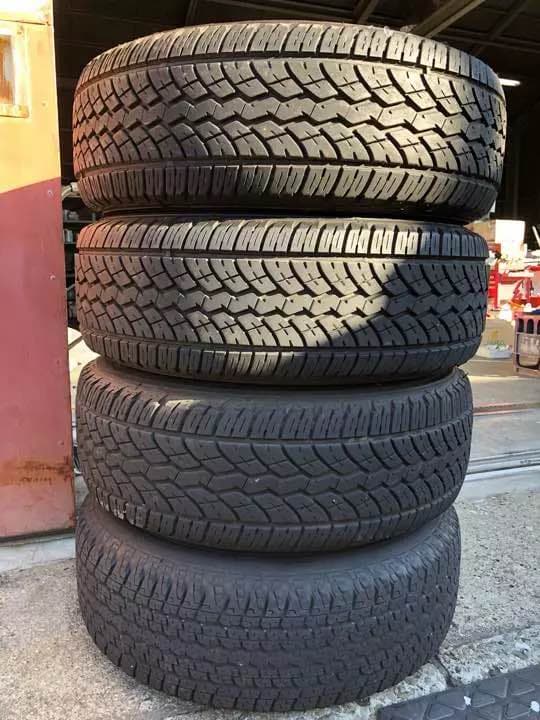 265/70R16 16インチ  ランクル プラド