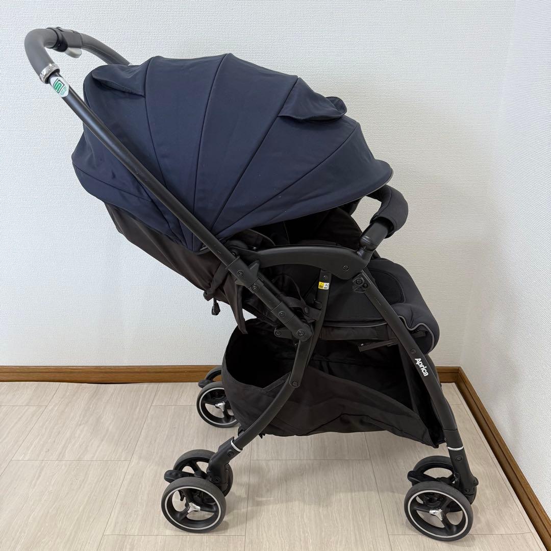 【美品】アップリカ ラクーナクッションAF ベビーカー