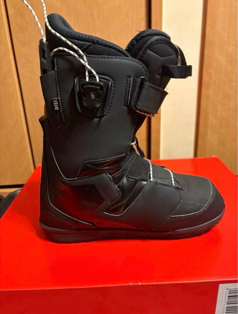 美品 DEELUXE DEEMON スノーボードブーツ ブラック 27.5センチ