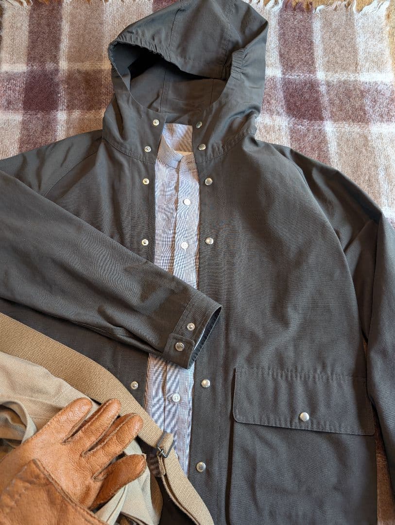 美品 YAECAヤエカ６０／４０クロスマウンテンパーカー S オリーブグリーン