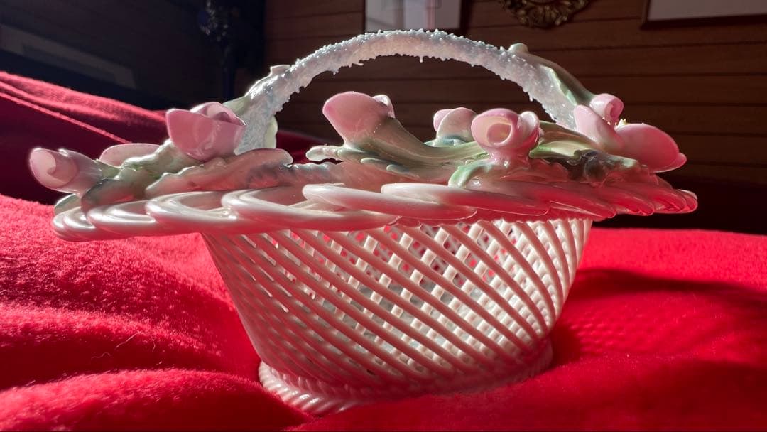 ☆新品☆陶器　飾り物　アイリッシュ・ドレスデン風