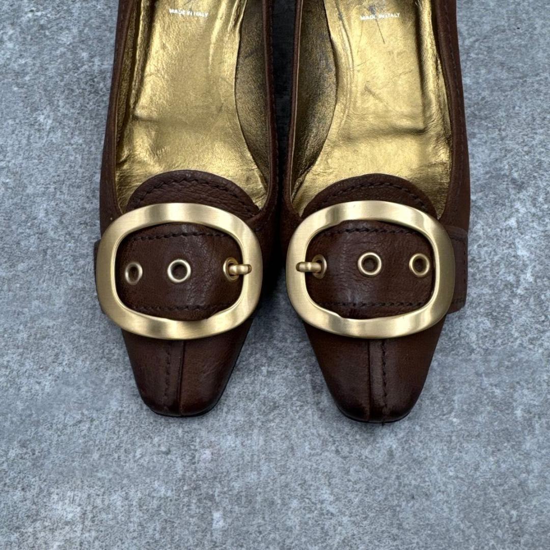 靴 Vintage Prada GOLD Buckle Pumps Sz 37