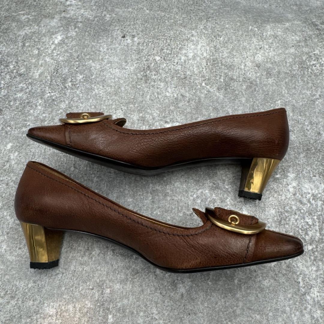 靴 Vintage Prada GOLD Buckle Pumps Sz 37