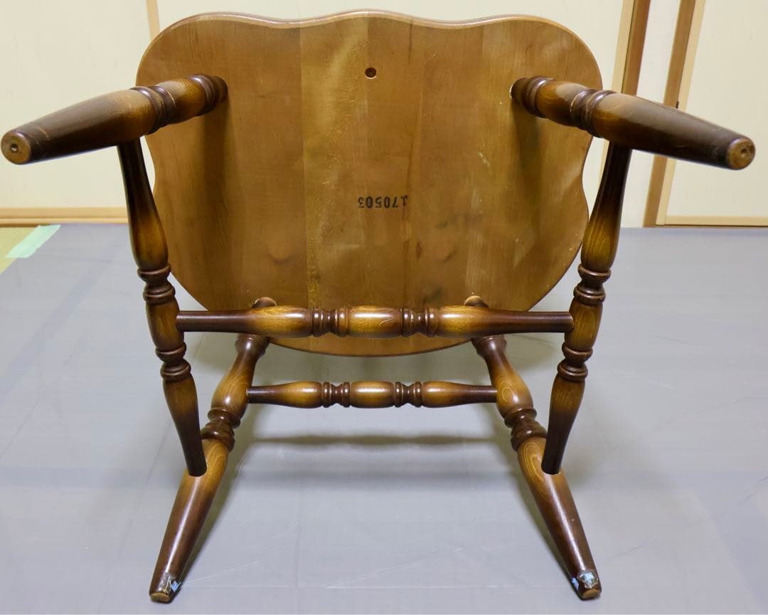 HIDA 飛騨産業木製アームチェア ダークブラウン