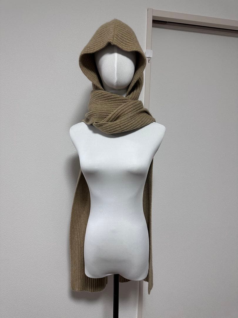 専用ページ‼️totemeトーテム　ウール　ヤクスカーフ　hooded scarf
