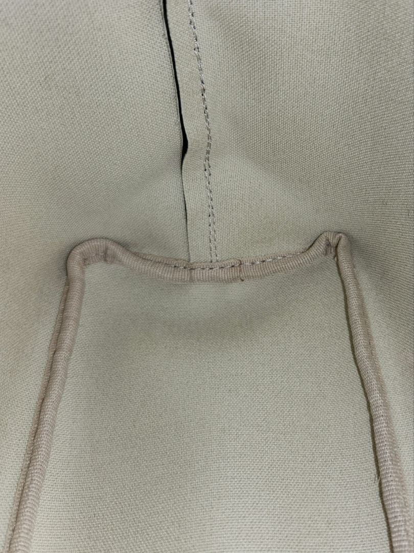 エルベシャプリエ　704GP ノワール/ノワール　黒