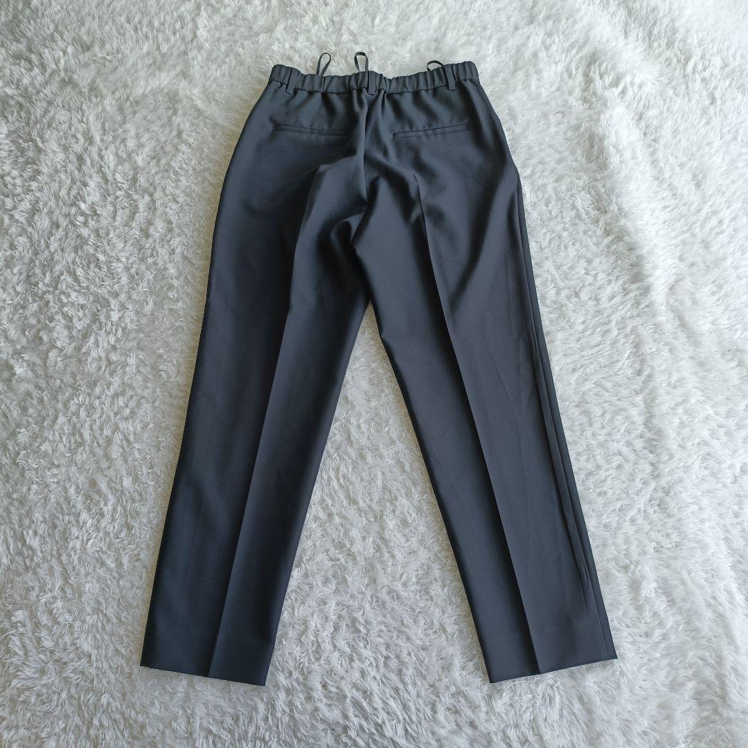 ✨️未使用✨️ INDIVI インディビ 黒スーツ 大きいサイズ 冠婚葬祭