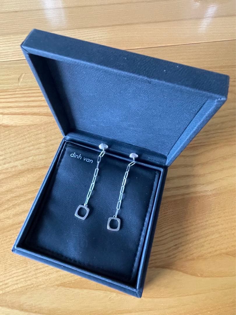最終価格dinh van ディンヴァン WGチェーンピアス 専用ボックス付き