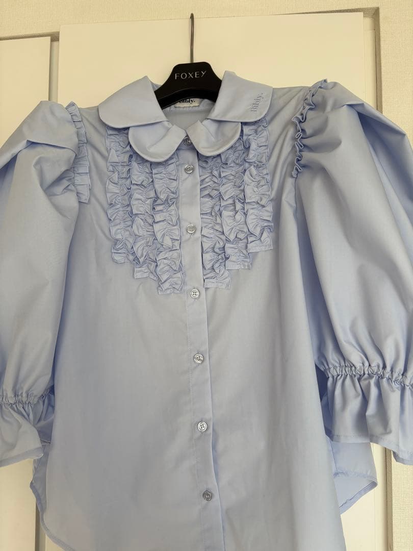 美品！1回着のみ！Bibiy. パフスリーブブラウス　フリル　ライトブルーシャツ