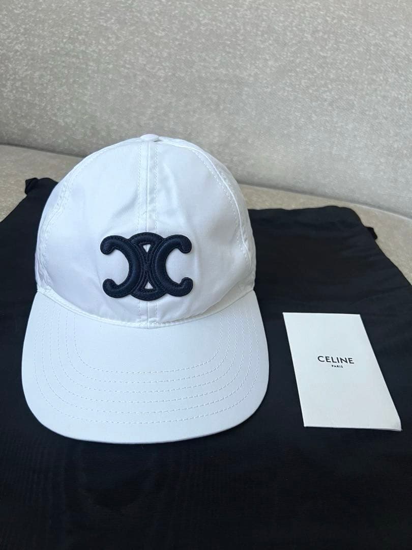 CELINE セリーヌ トリオンフ ホワイト ベースボールキャップ 帽子