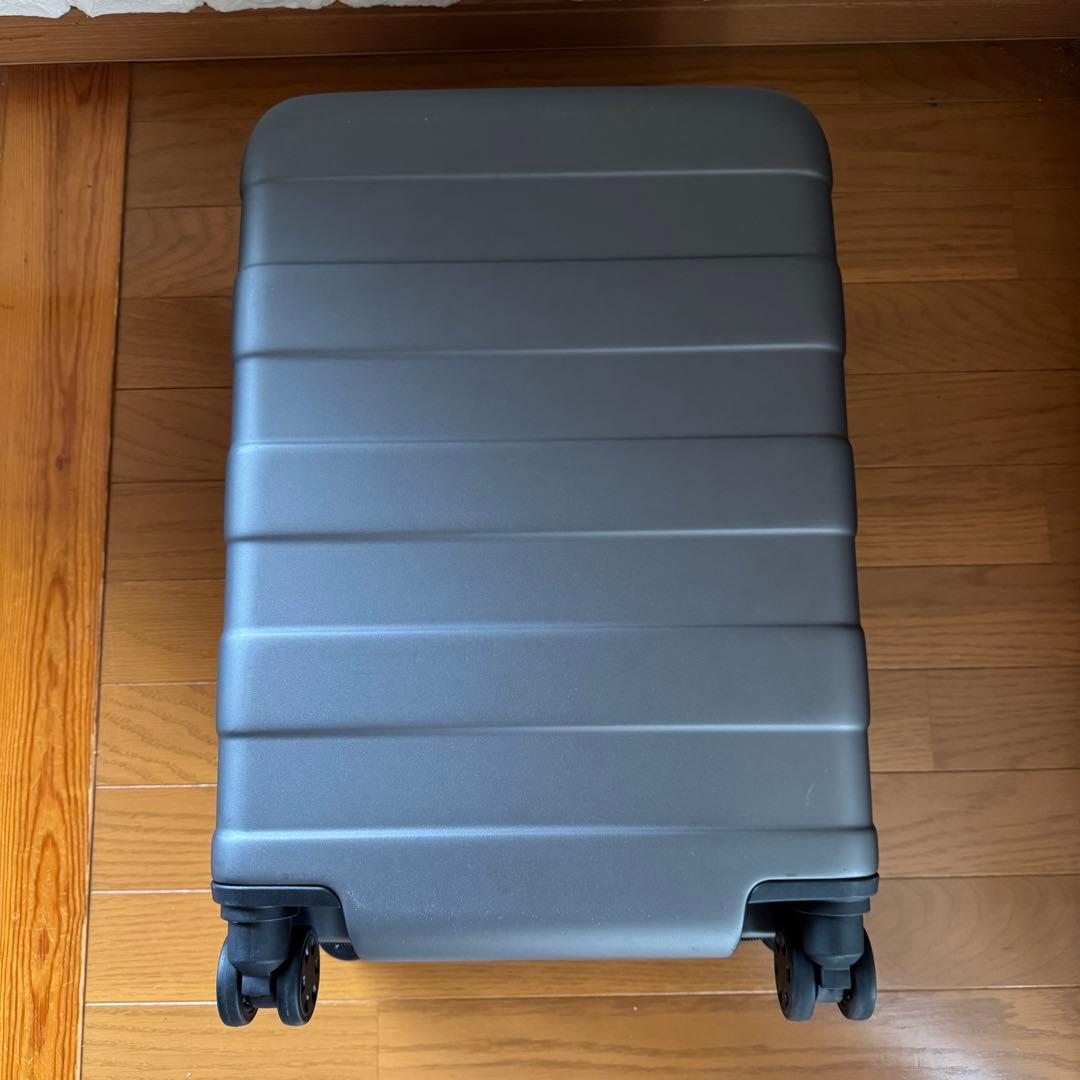 無印良品 バーを自由に調節できる　ハードキャリーケース（３６Ｌ）