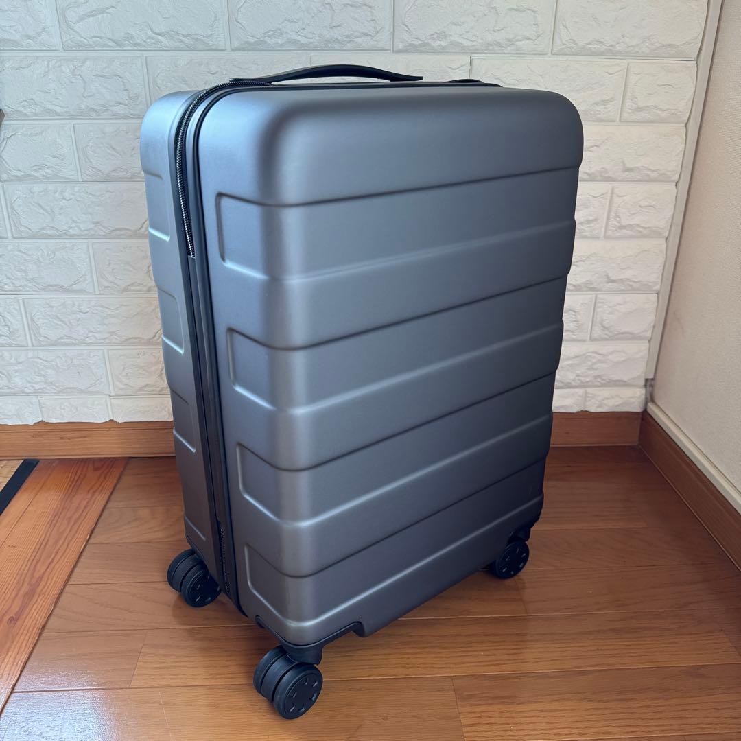 無印良品 バーを自由に調節できる　ハードキャリーケース（３６Ｌ）