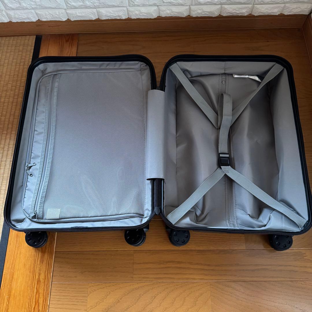 無印良品 バーを自由に調節できる　ハードキャリーケース（３６Ｌ）