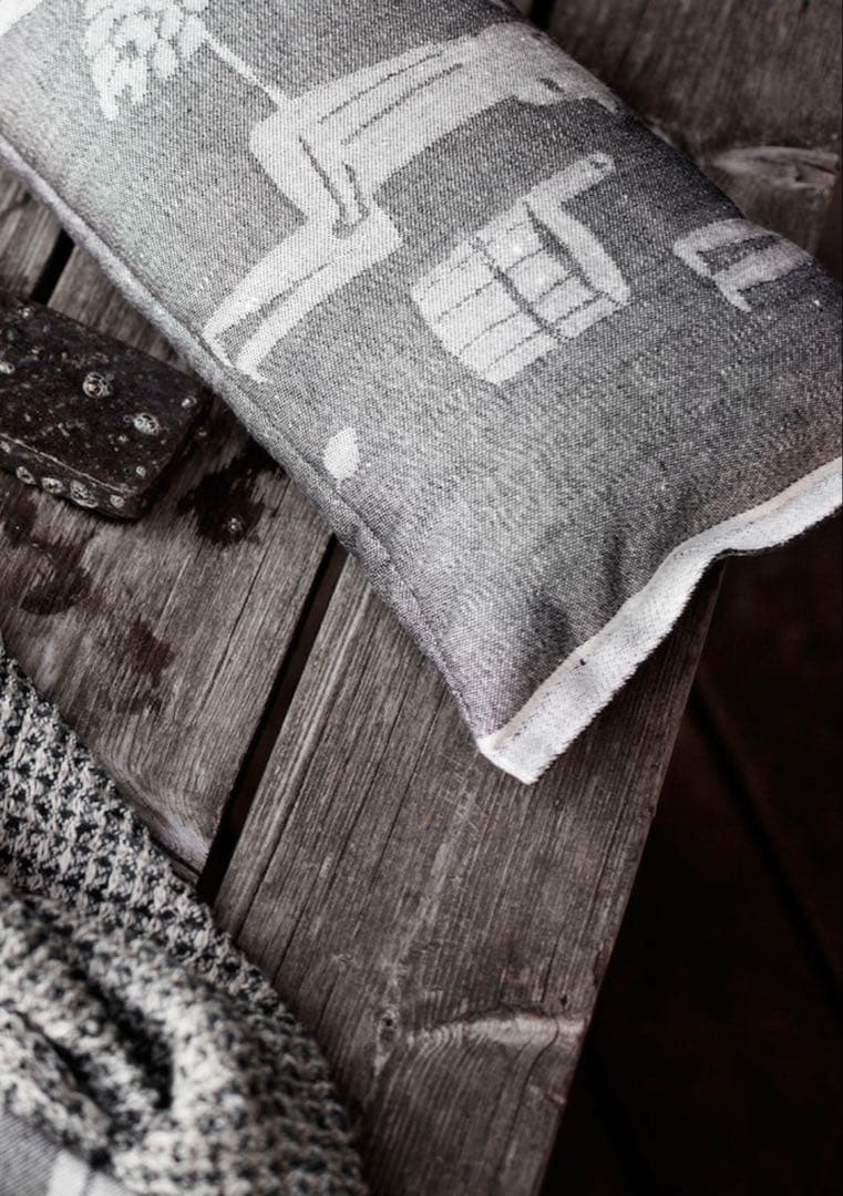 【未使用】ラプアンカンクリ　サウナマット、ピローセット