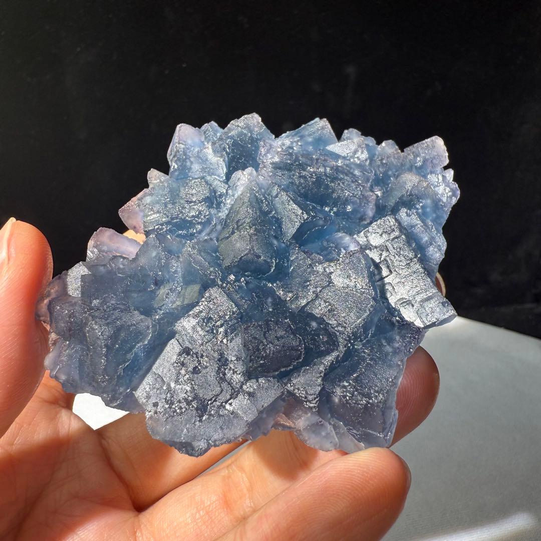 天然石ブルーフローライトの原石　置物　鉱物NO.072003