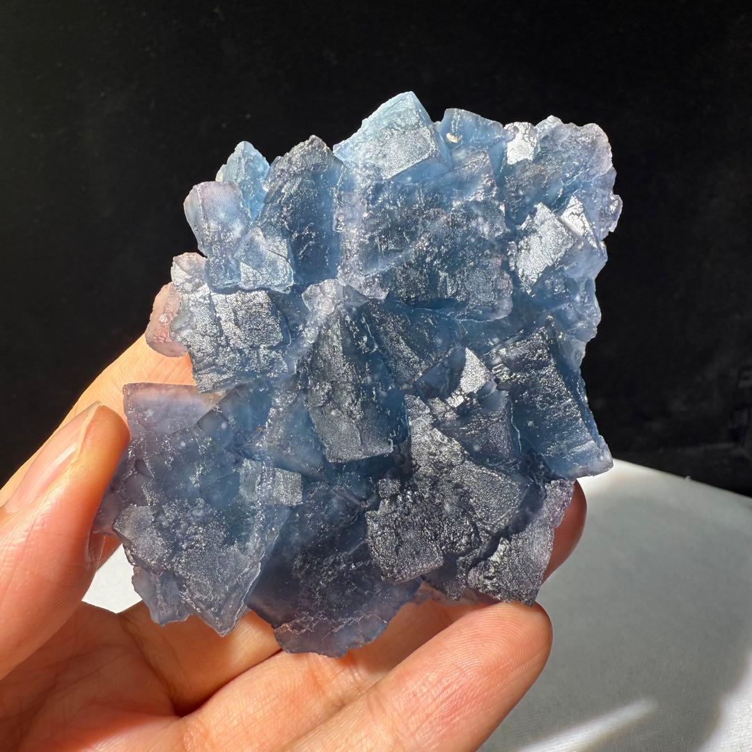天然石ブルーフローライトの原石　置物　鉱物NO.072003