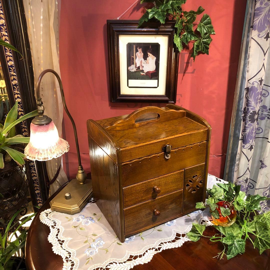 パリ雑貨屋　アンティーク小物入れ　メイクボックス