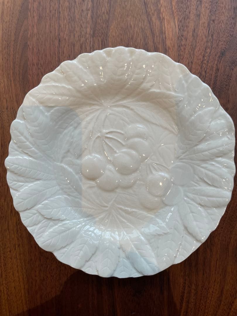 【希少】フランス アンティーク サルグミンヌ 白浮彫 フルーツプレート４枚セット