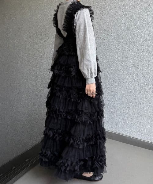 PERNA フェザーチュールジャンパースカート ブラック