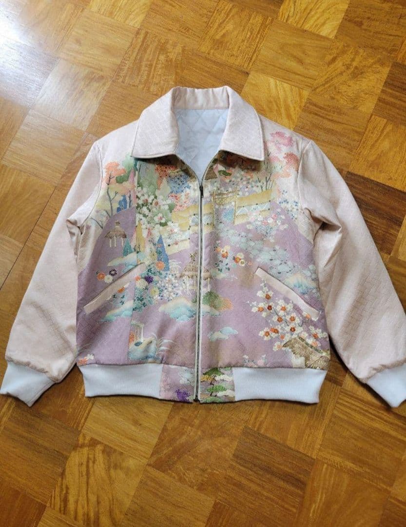 め0948着物リメイク正絹色留袖伝統風景文様ジップアップスカジャンハンドメイド