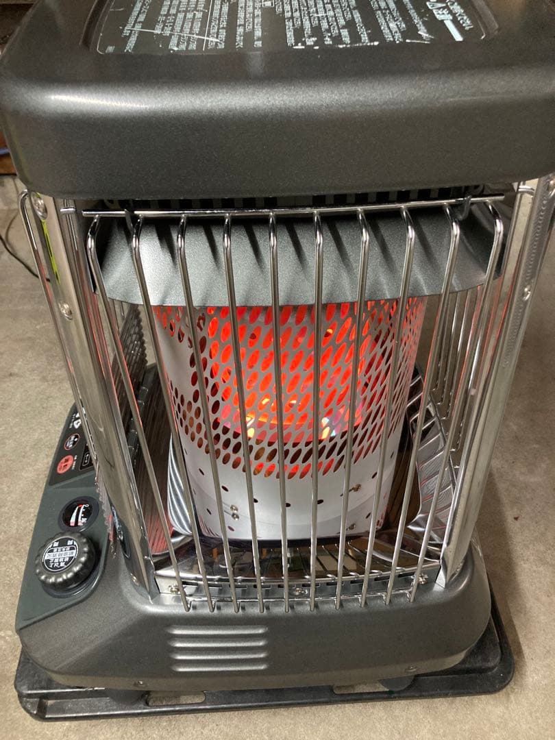 ［送料無料‼］業務用ストーブ　ダイニチ ブルーヒーター　FM-104F⑲