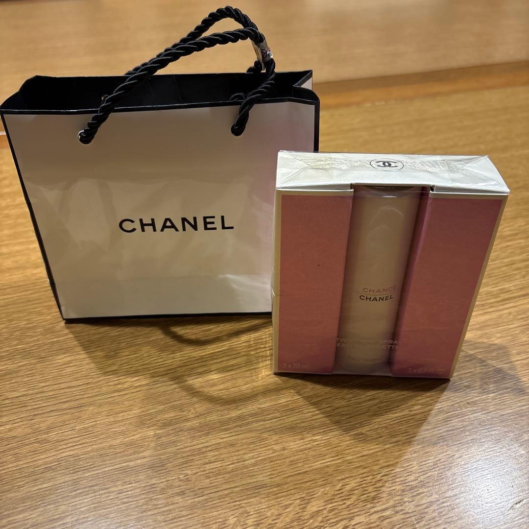 シャネルのチャンス オー タンドゥル オードゥ トワレット ツィスト＆スプレイ