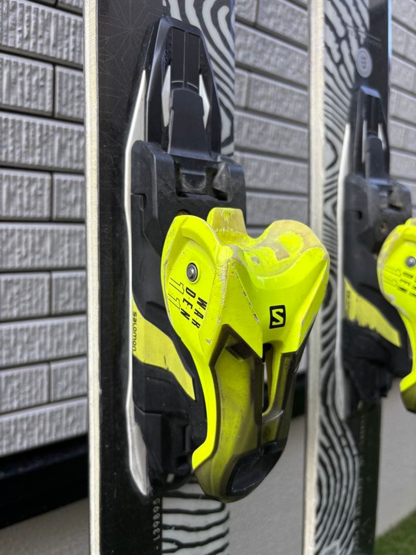 クエスト用スキー板