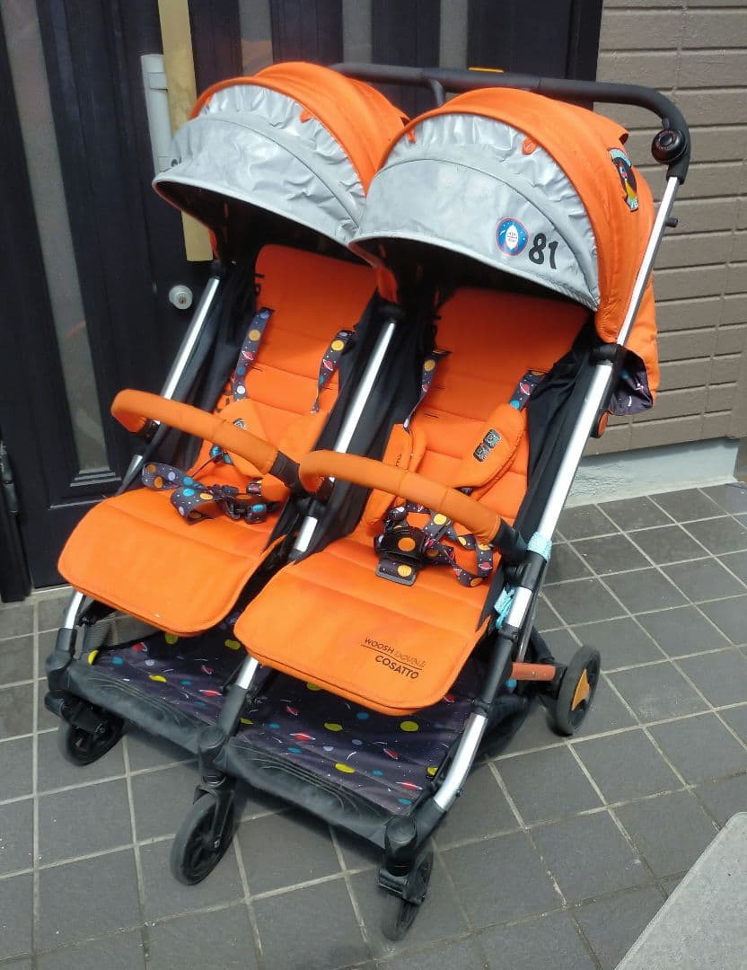 【中古】コサット　COSSAT ダブルベビーカー 双子　ベビーカー　スペースマン