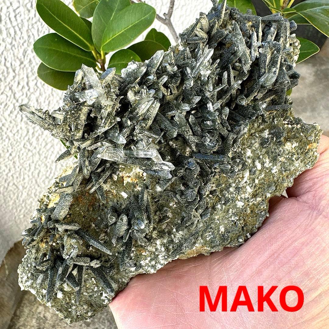 M1840☆ ガネーシュヒマール水晶クラスター390g☆N5087-B