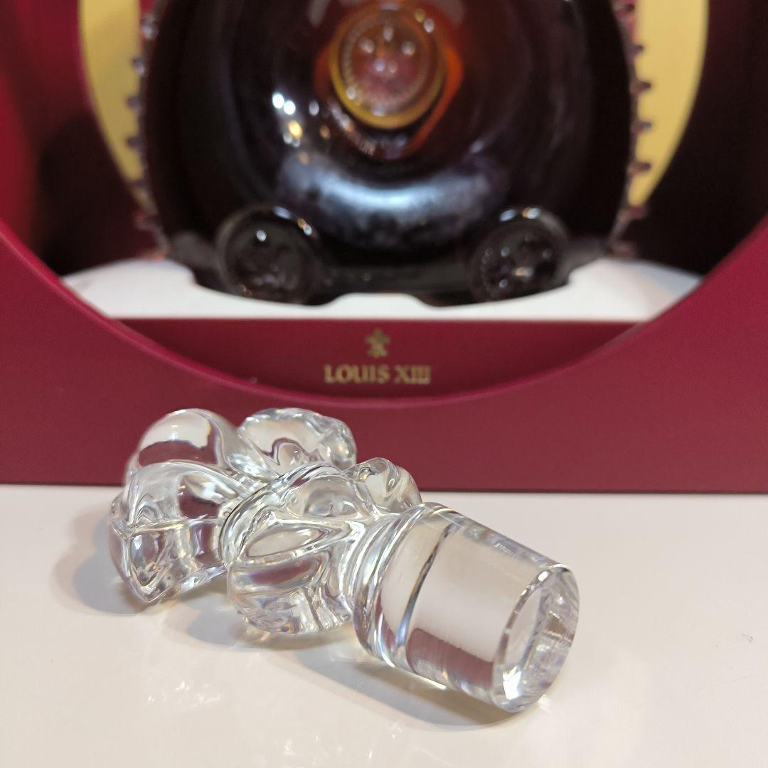 新型レミーマルタンの最高級品　ルイ１３世専用箱付きセット価格（シリアル番号一致）