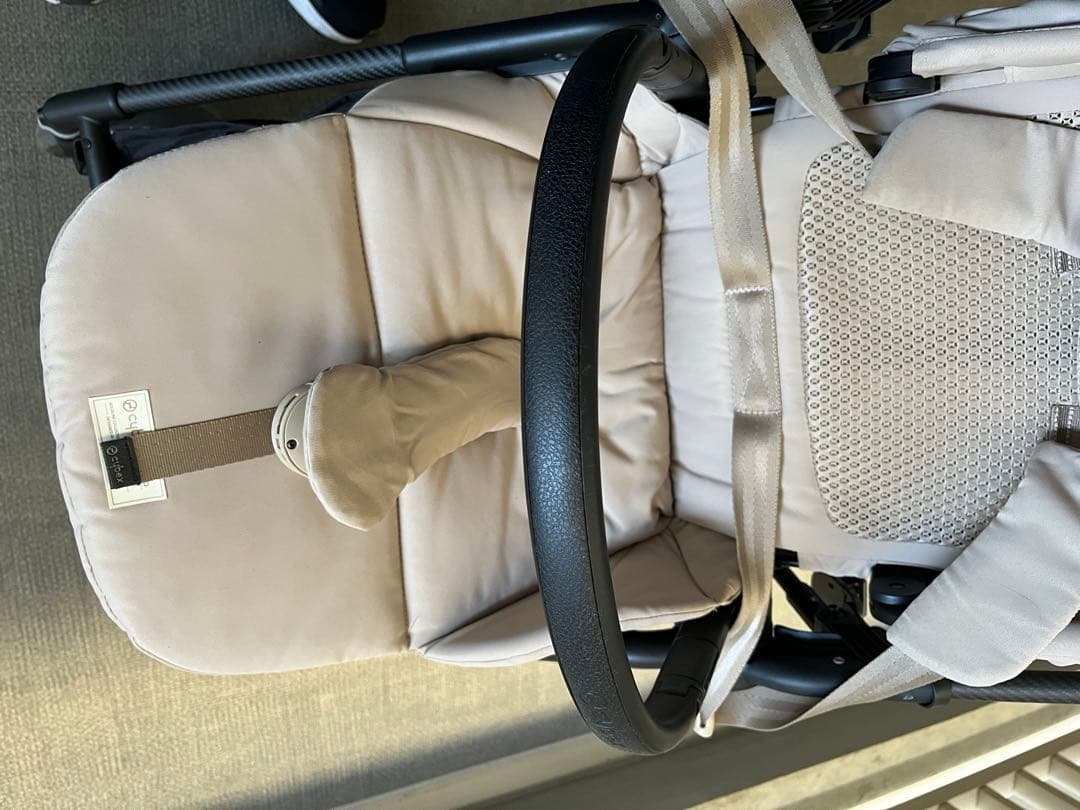 メリオ2024年モデル　ベージュ カップホルダー付