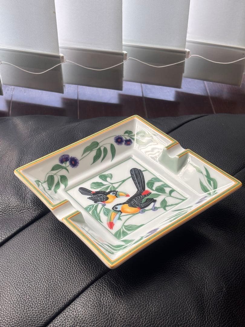 HERMES エルメス トゥカンアッシュトレイ！お値下げ中！
