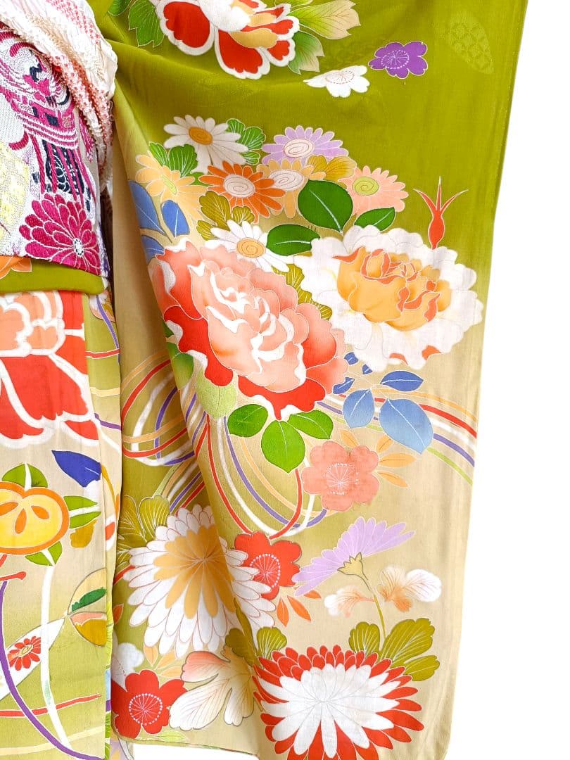 アンティーク大正ロマン☆抹茶色にぼかし　刺繍着物単品