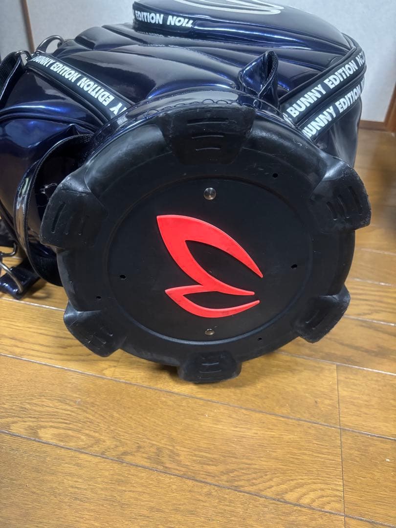 最終価格❗️マスターバニー 3点式キャディーバック