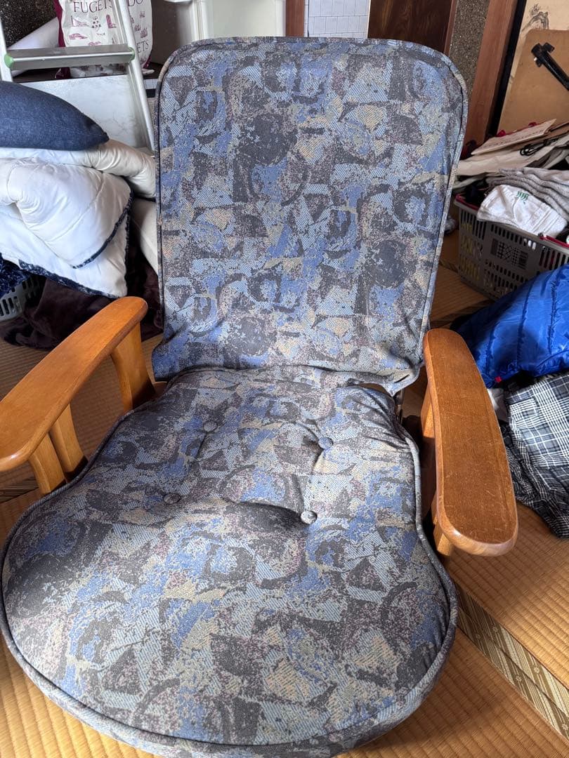 リクライニング座椅子 青系パターン