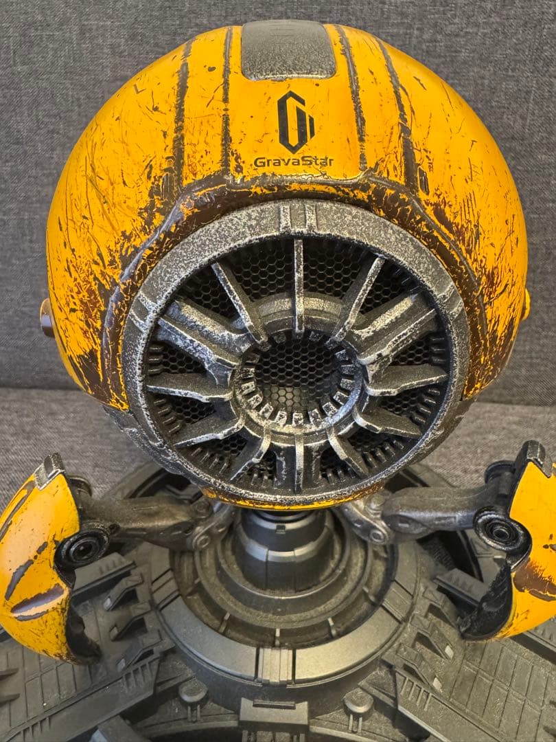 値下げ！Gravastar Bluetoothスピーカー イエロー SFデザイン