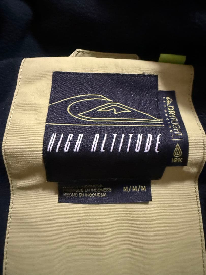 Quiksilver ⭐︎ スノーボードウェア