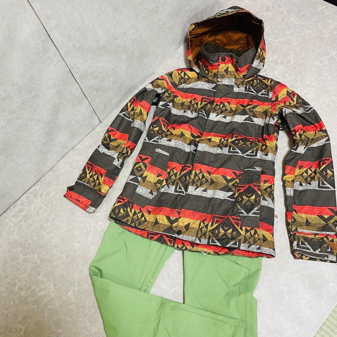超美品　Burton バートン　スノーボード　ウェア　上下セット　レディース
